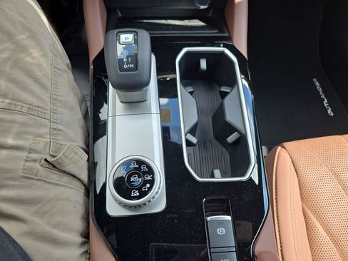 New 2025 Mitsubishi Outlander SEL image 22