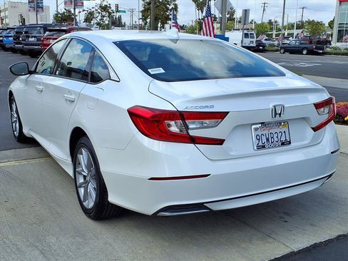 Used 2022 Honda Accord LX image 4