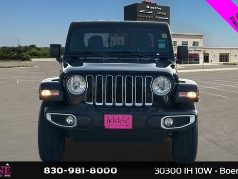 Used 2022 Jeep Gladiator Overland w/ Popular Equipment Package AWD/4WD image 8