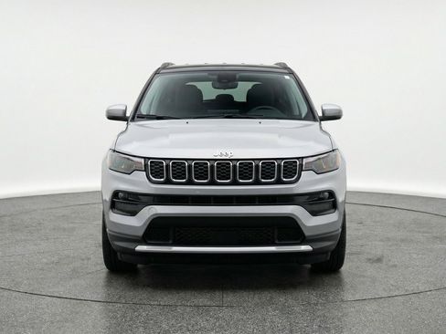 Used 2025 Jeep Compass Limited AWD/4WD image 1