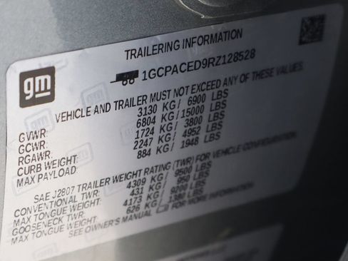 Used 2024 Chevrolet Silverado 1500 LT RWD image 53