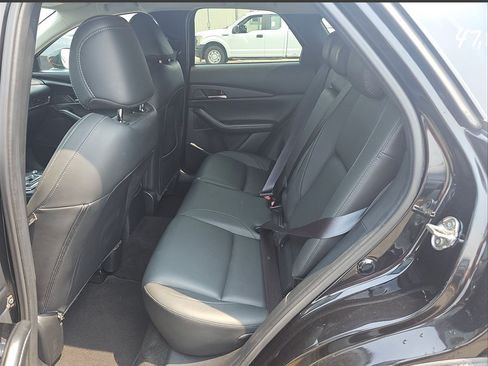 Used 2025 MAZDA CX-30 AWD 2.5 S w/ Preferred Package image 18