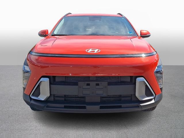 Used 2025 Hyundai Kona SEL AWD/4WD image 2