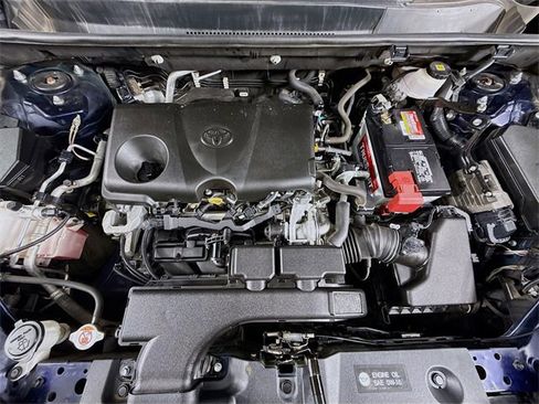 Certified 2021 Toyota RAV4 XLE image 28