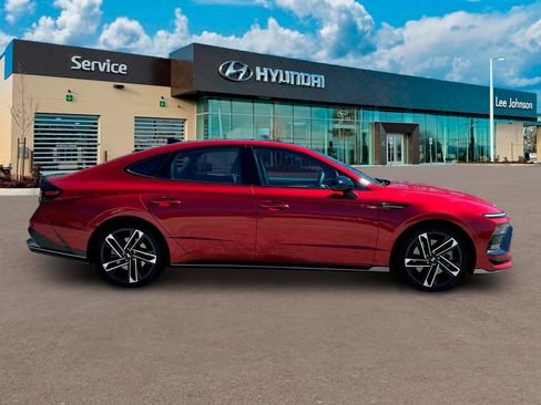 New 2025 Hyundai Sonata N Line image 9