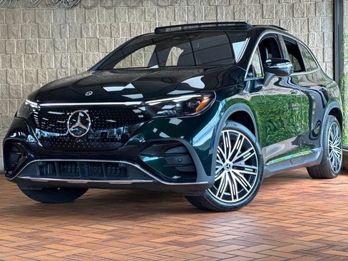 Used 2023 Mercedes-Benz EQE 500 4MATIC SUV image 2