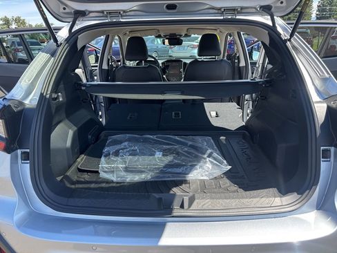 Used 2025 Subaru Crosstrek 2.5i Limited w/ Crosstrek Mirror Package AWD/4WD image 17