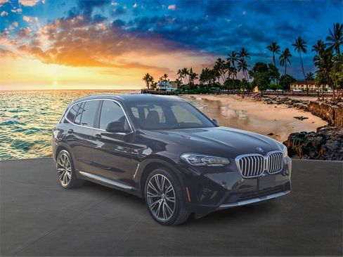 Used 2023 BMW X3 sDrive30i w/ Convenience Package image 3