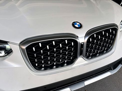Used 2025 BMW X4 xDrive30i image 30