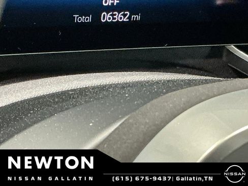 Used 2026 BMW 740i xDrive AWD/4WD image 49