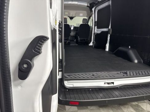 New 2026 Ford Transit 250 148 Medium Roof w/ Load Area Protection Package image 26