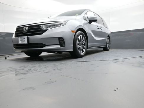 Certified 2023 Honda Odyssey EX-L image 28