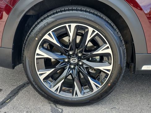 Certified 2024 MAZDA CX-90 Plug-In Hybrid w/ Premium Pkg image 12