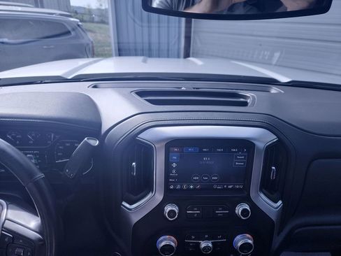 Used 2023 GMC Sierra 2500 SLT AWD/4WD image 10
