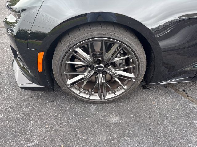 Used 2023 Chevrolet Camaro ZL1 RWD image 26