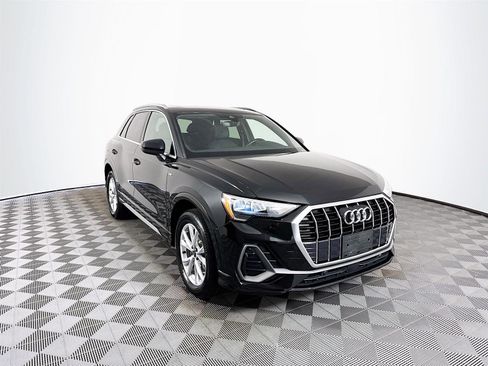 Used 2021 Audi Q3 2.0T Premium w/ Convenience Package image 4