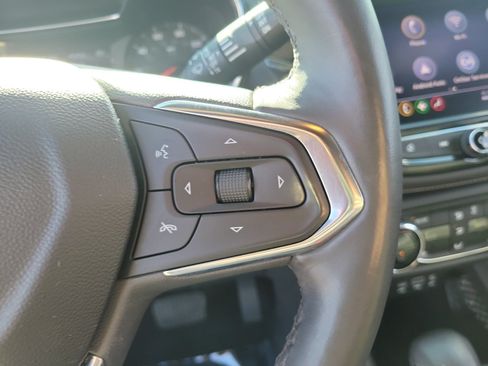 Used 2022 Chevrolet TrailBlazer ACTIV w/ Sun and Liftgate Package FWD image 19