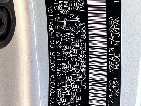 Used 2024 Toyota Corolla SE image 29