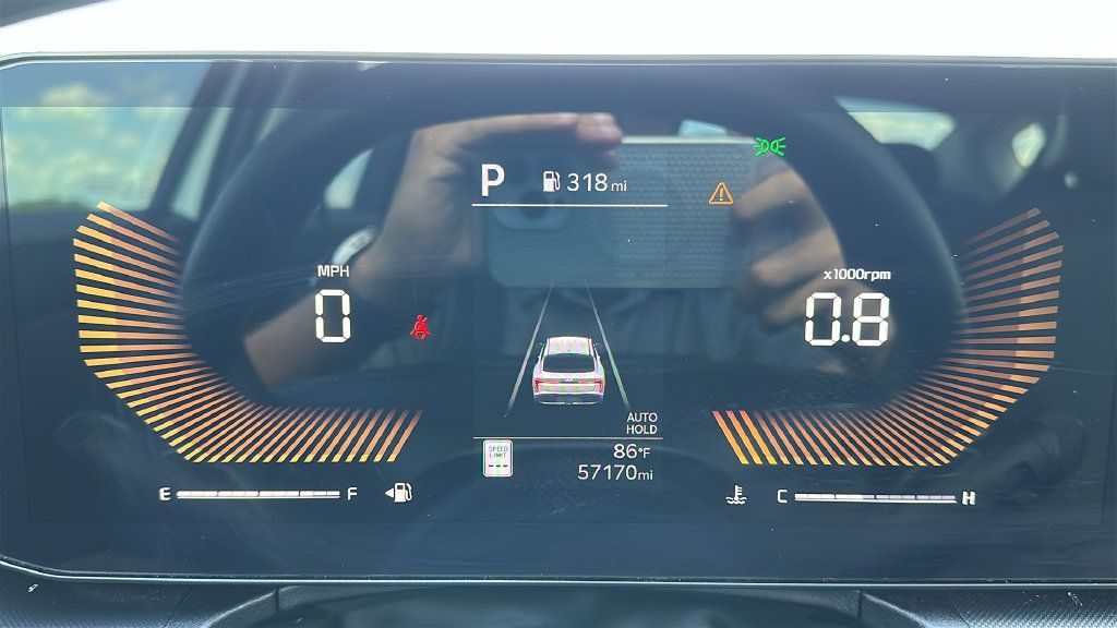 Used 2025 Kia K4 FWD image 2
