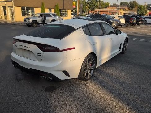 Used 2020 Kia Stinger GT2 AWD/4WD image 8