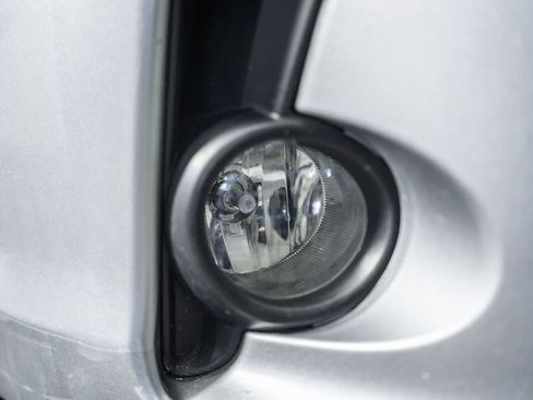 Used 2019 Toyota Highlander XLE w/ Protection Package #3 image 14