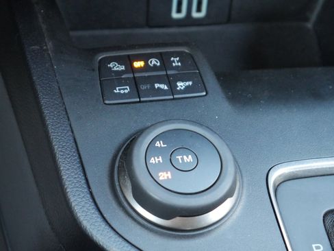 Used 2019 Ford Ranger Lariat w/ Equipment Group 501A Mid image 16