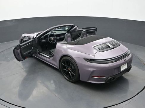 Certified 2026 Porsche 911 Carrera image 24