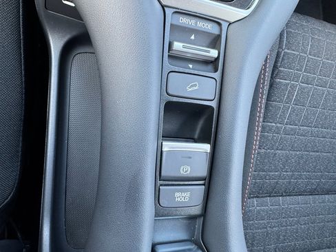 Certified 2026 Honda HR-V Sport image 23