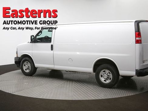Used 2019 Chevrolet Express 2500 Work Van w/ Communications Package image 59