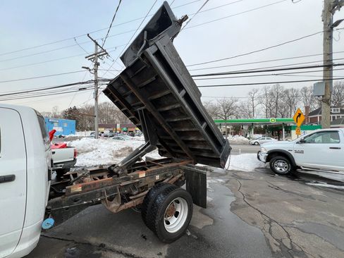 Used 2015 RAM 5500 Tradesman image 16