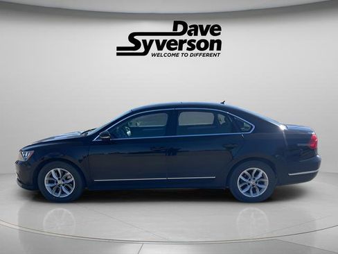 Used 2016 Volkswagen Passat 1.8T S FWD image 7