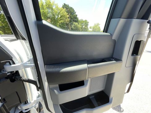 New 2025 Ford F250 XL RWD image 30