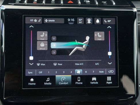 Used 2024 Jeep Grand Cherokee Altitude AWD/4WD image 18