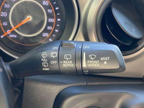 Used 2018 Jeep Wrangler Sport image 21