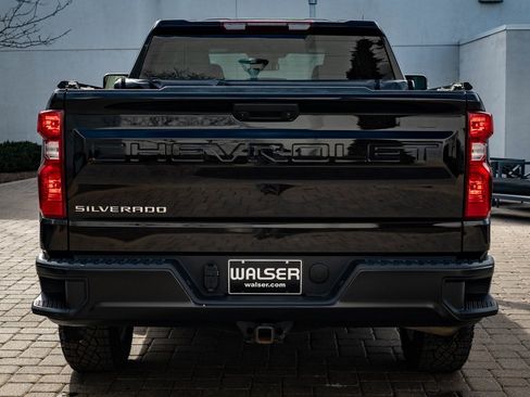 Used 2024 Chevrolet Silverado 1500 W/T w/ WT Value Package image 7