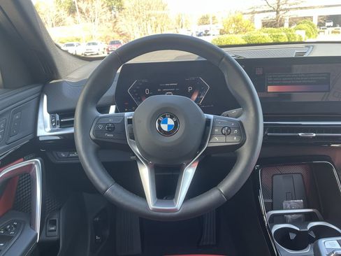 Used 2025 BMW X2 xDrive28i image 20