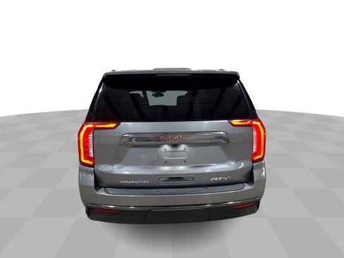 Used 2021 GMC Yukon XL AT4 w/ AT4 Premium Plus Package AWD/4WD image 8