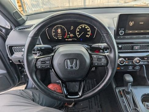 Used 2024 Honda Civic Sport image 9