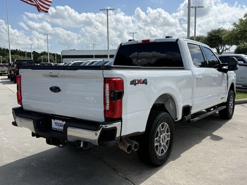 Used 2024 Ford F250 Lariat AWD/4WD image 5