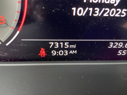 Used 2025 Audi Q5 2.0T Premium image 5