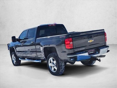 Used 2015 Chevrolet Silverado 2500 LT w/ LT Convenience Package image 7