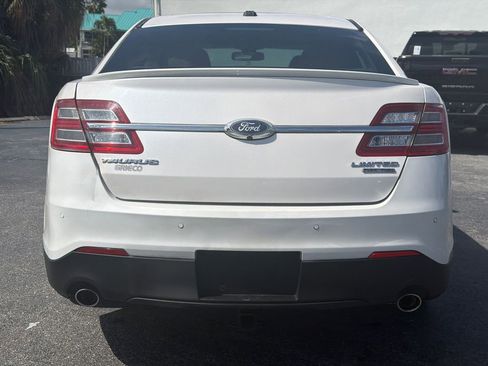 Used 2018 Ford Taurus Limited image 4