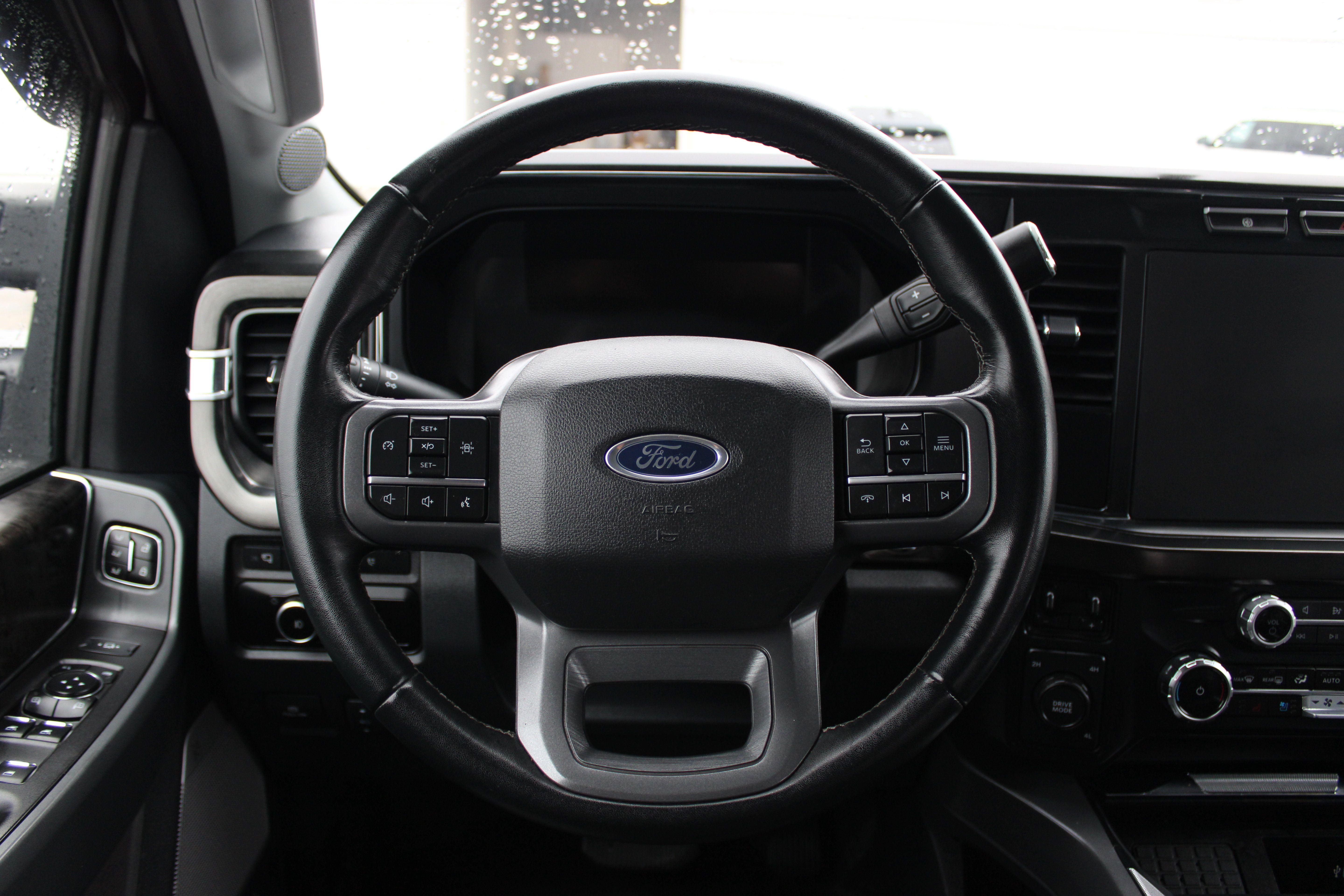 Used 2024 Ford F450 Lariat AWD/4WD image 21