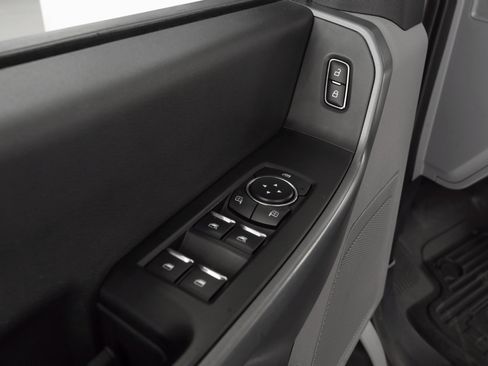 Used 2023 Ford F250 XLT w/ FX4 Off-Road Package image 27