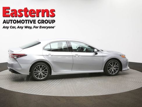 Used 2024 Toyota Camry XLE FWD image 44