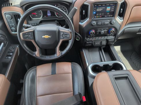Used 2021 Chevrolet Silverado 2500 High Country w/ Z71 Off-Road Package AWD/4WD image 29