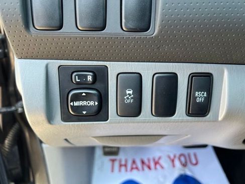 Used 2014 Toyota Tacoma 4x4 Double Cab w/ Convenience Package image 16