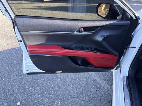 Used 2023 Toyota Camry XSE w/ Navigation Package image 13