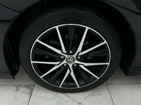 Used 2021 Toyota Camry SE FWD image 48