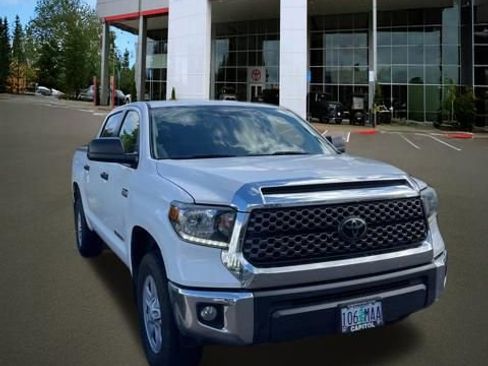 Used 2020 Toyota Tundra SR5 AWD/4WD image 21